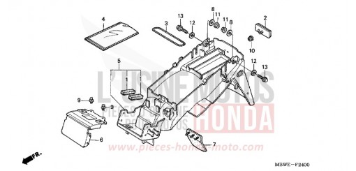 REAR FENDER (CBR600F/F44) CBR600F2 de 2002